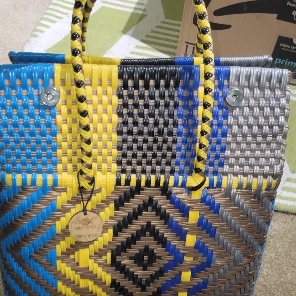 Purse - Picture 2 of 3